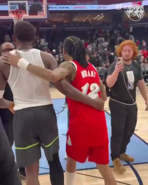 狼王&槍王惺惺相惜！華子賽后與莫蘭特相互致意！