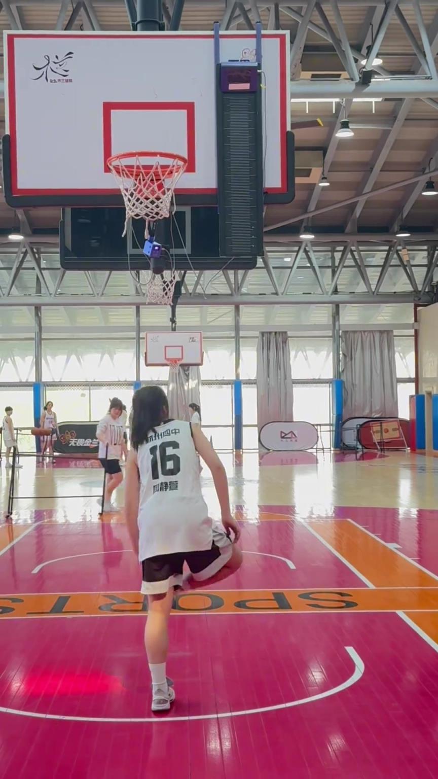 所以，你能摸高多少？